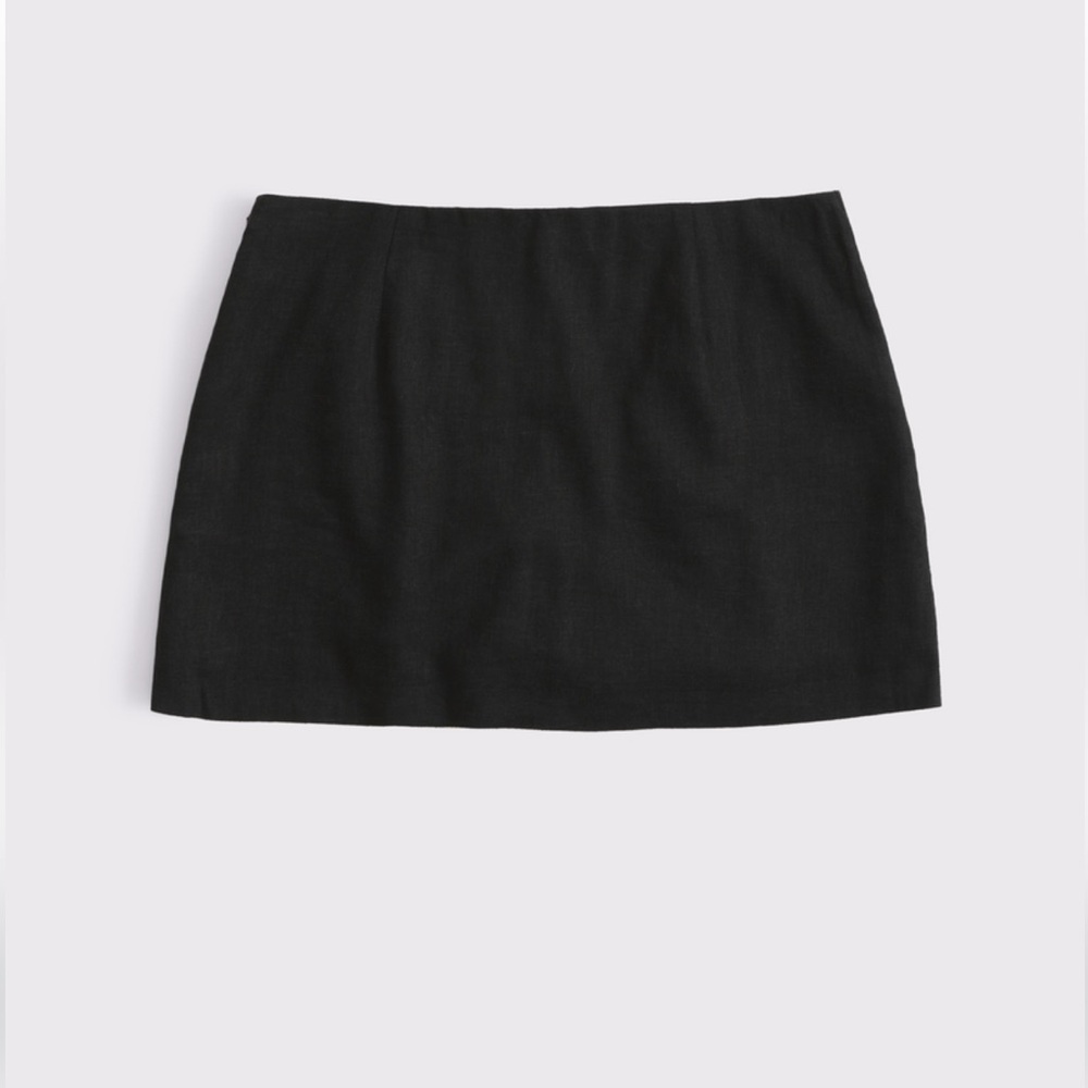 A&F Scarlett Mid Rise Linen-Blend Mini Skot
